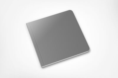 موکاپ طرح کتابچه